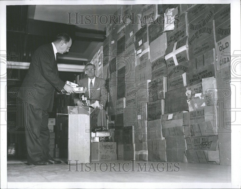 1956 Press Photo Illinois State Burned Cigarettes Pack - Historic Images