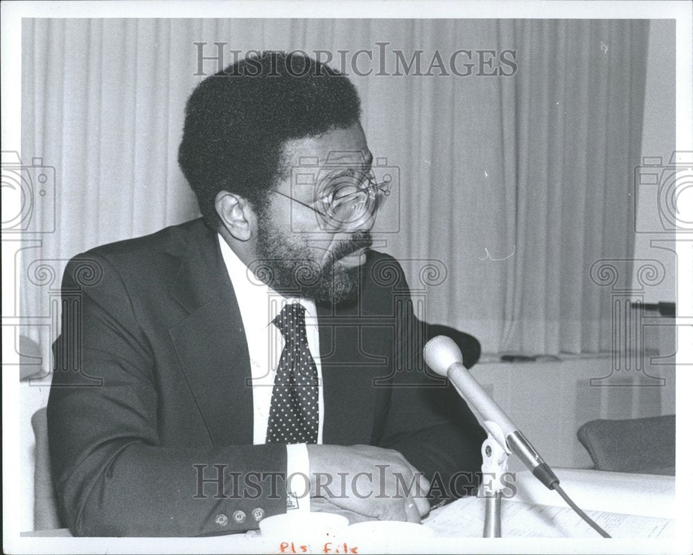 1979 Dennis Green SEMTA Commissioner Speech  - Historic Images