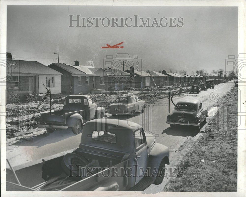 1952, Michigan cities Livonia Herrman - RRV90813 - Historic Images