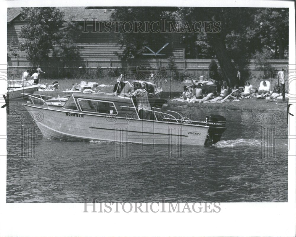 1979 Orchard Lake MI - Historic Images