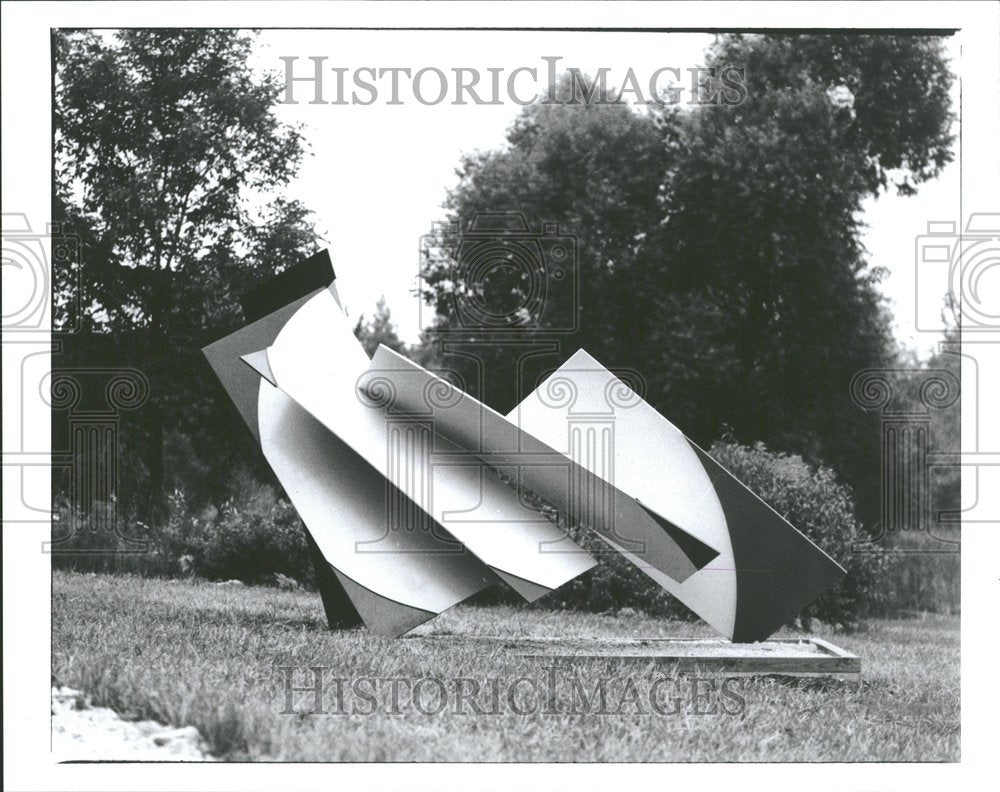 1990, Picture shows Art Sculpture Garden - RRV91817 - Historic Images