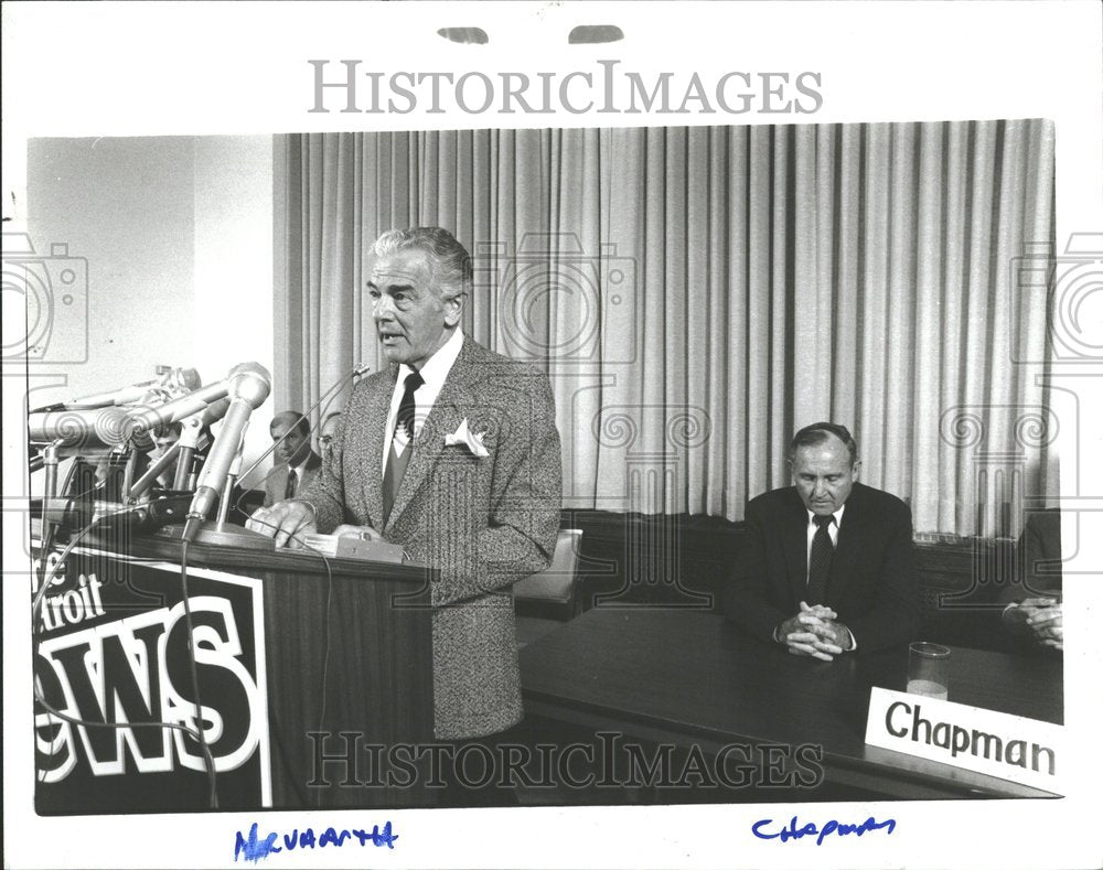 1988 Press Photo Allen Neuharth Buisnessman - Historic Images