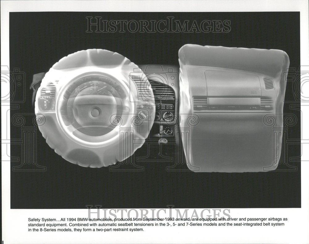 1994 Press Photo BMW Automobiles Airbags Driver Belt - Historic Images