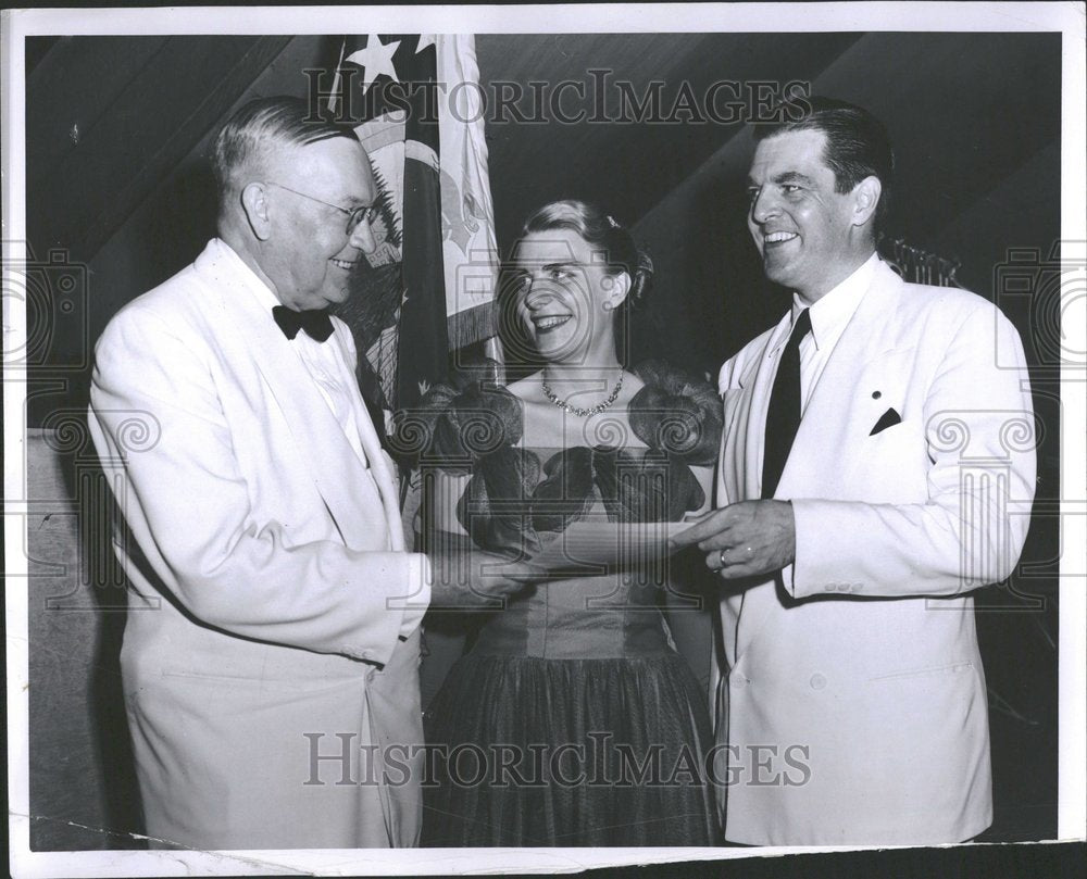 1952 George Stark Anne Molloy Leonard Smith-Historic Images