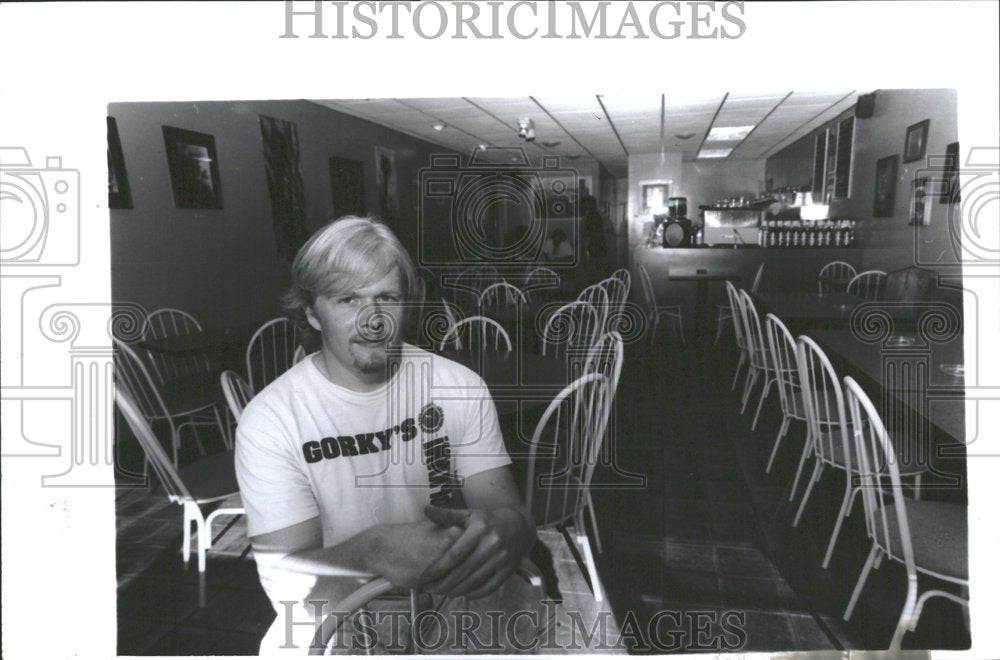 1962 Guy Sitting Chair Aaron Smith Cafe - Historic Images