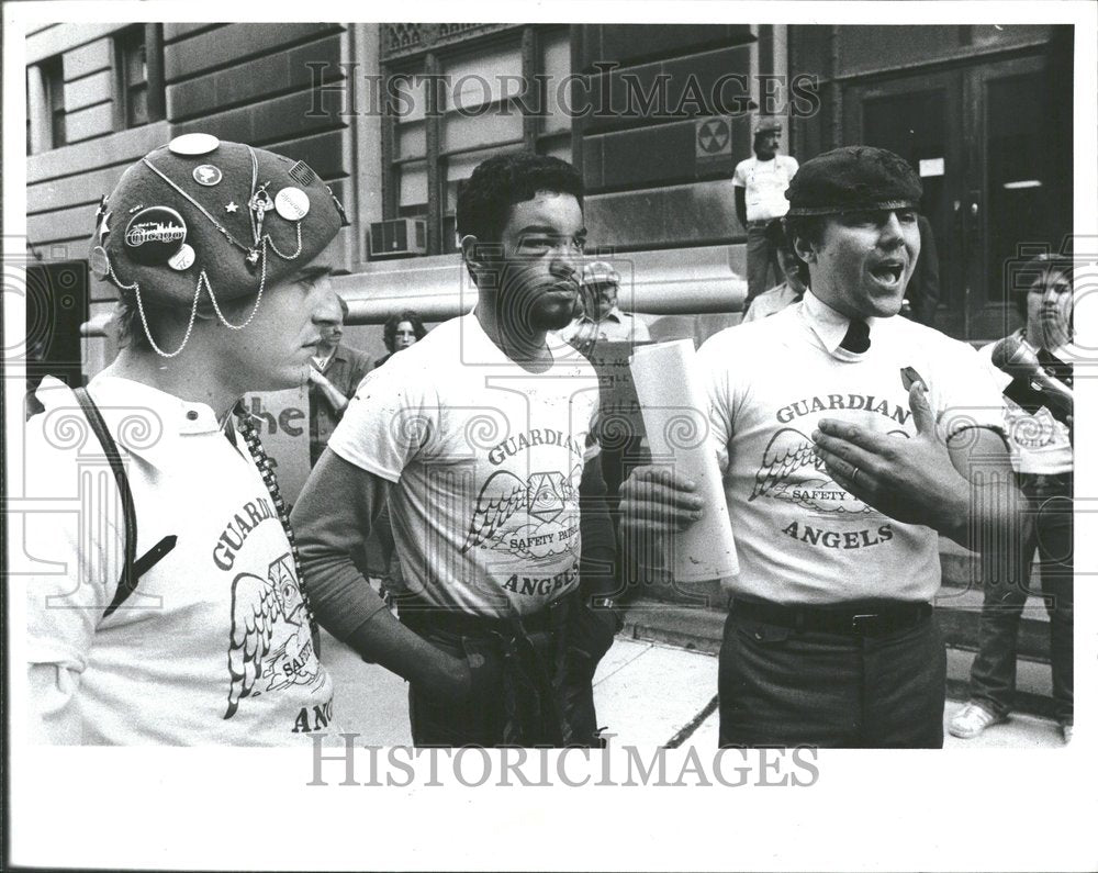 1983, Guardian Angels Edwin Malv Chicago - RRV92519 - Historic Images