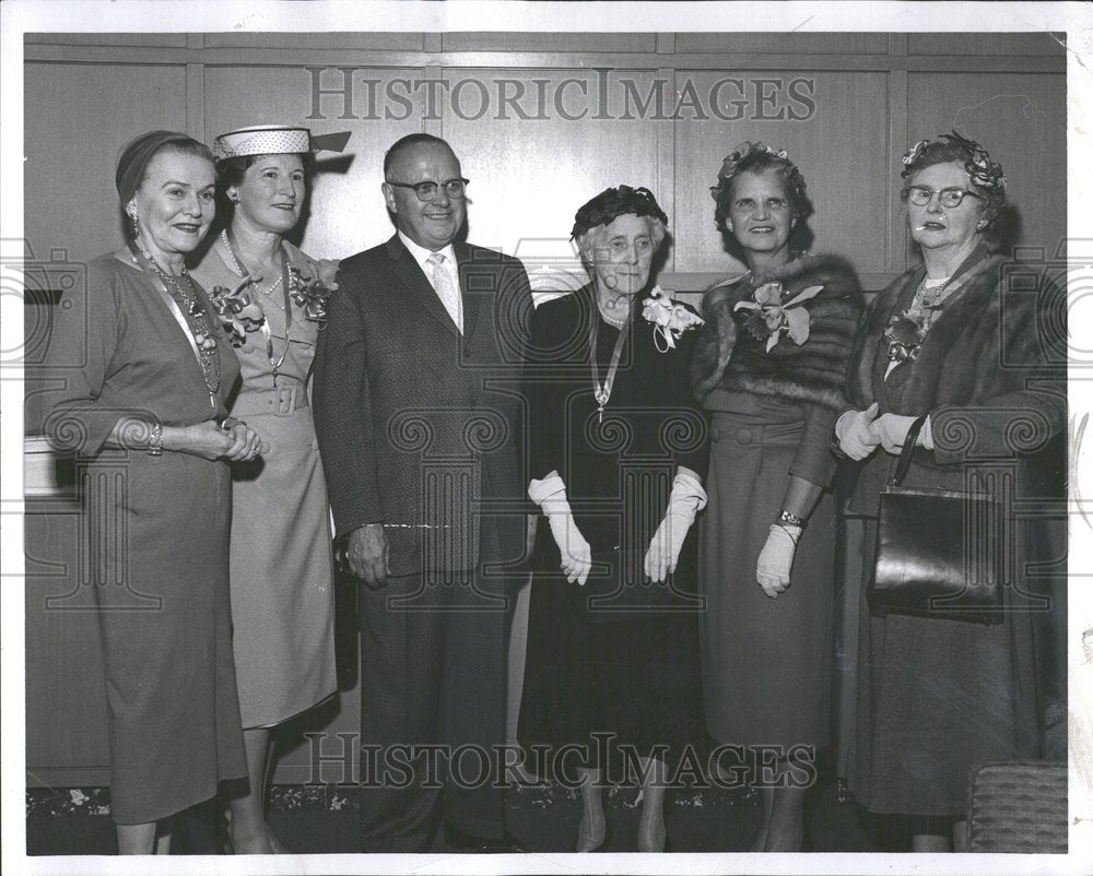 1960 Mrs Theodore Merrill Louis Miriam-Historic Images