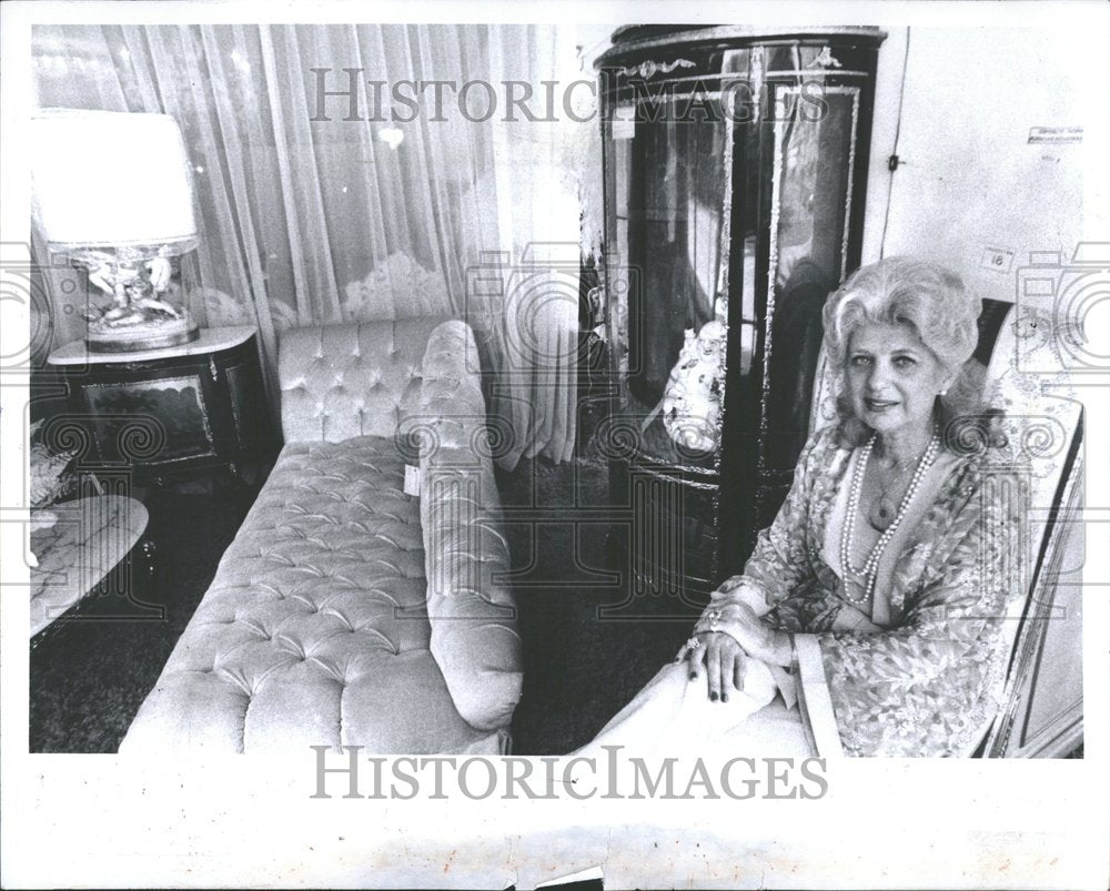 1979, Toby Koiufman Sikor Business Women Det - RRV92953 - Historic Images