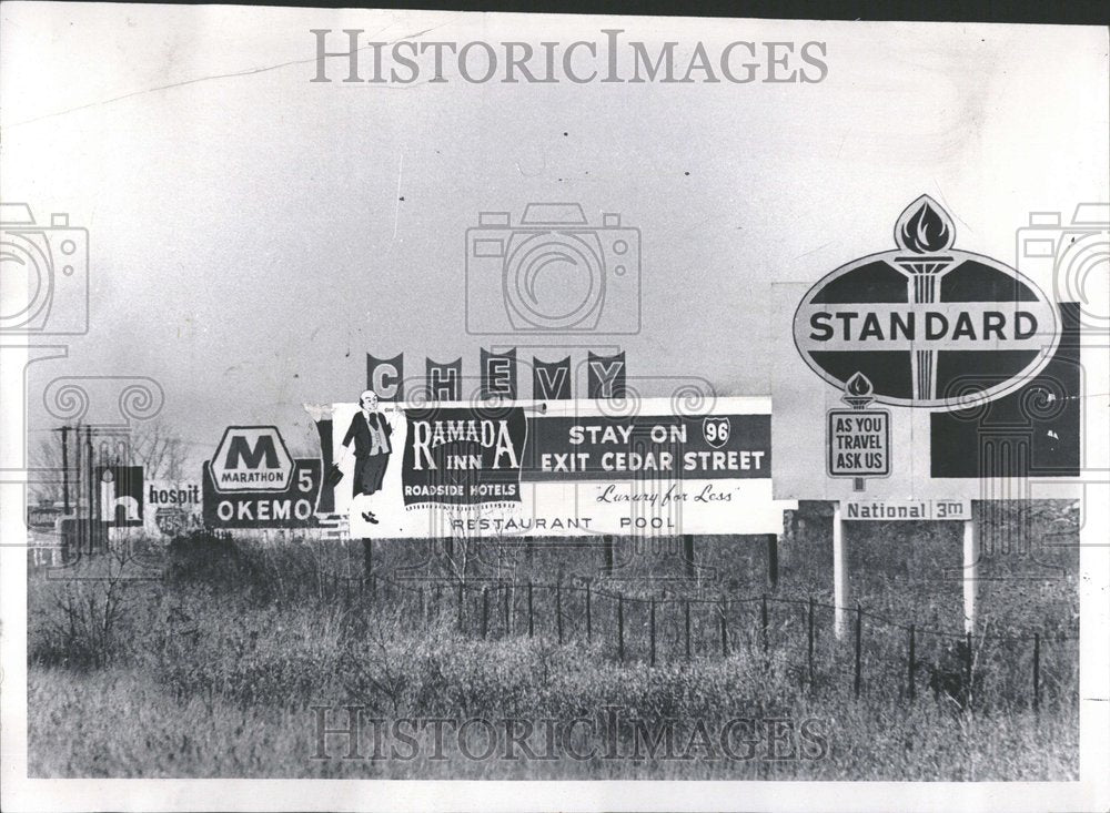 1969 Bill Boards Brigton lansigle Wiluia - Historic Images