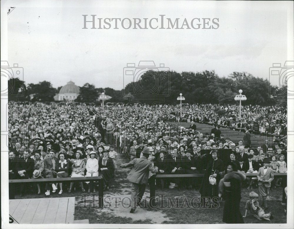 1938 Baptists Gospel Service Jingo Meeting - Historic Images