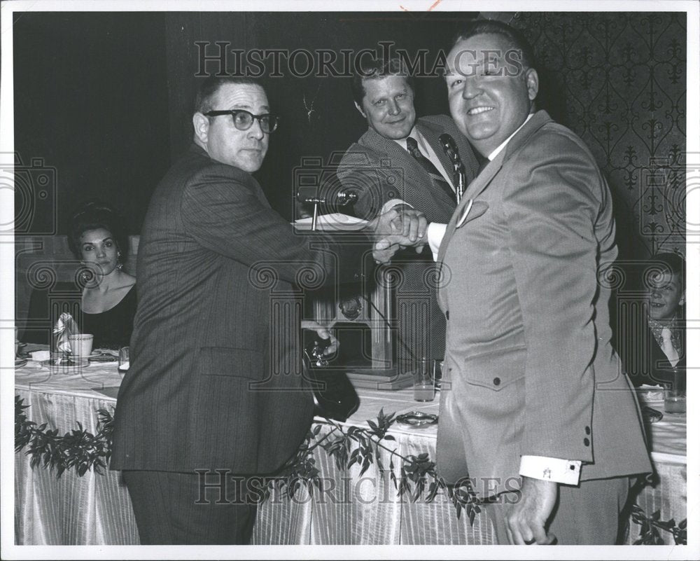 1972 Press Photo Herb Boldt News Editor - Historic Images