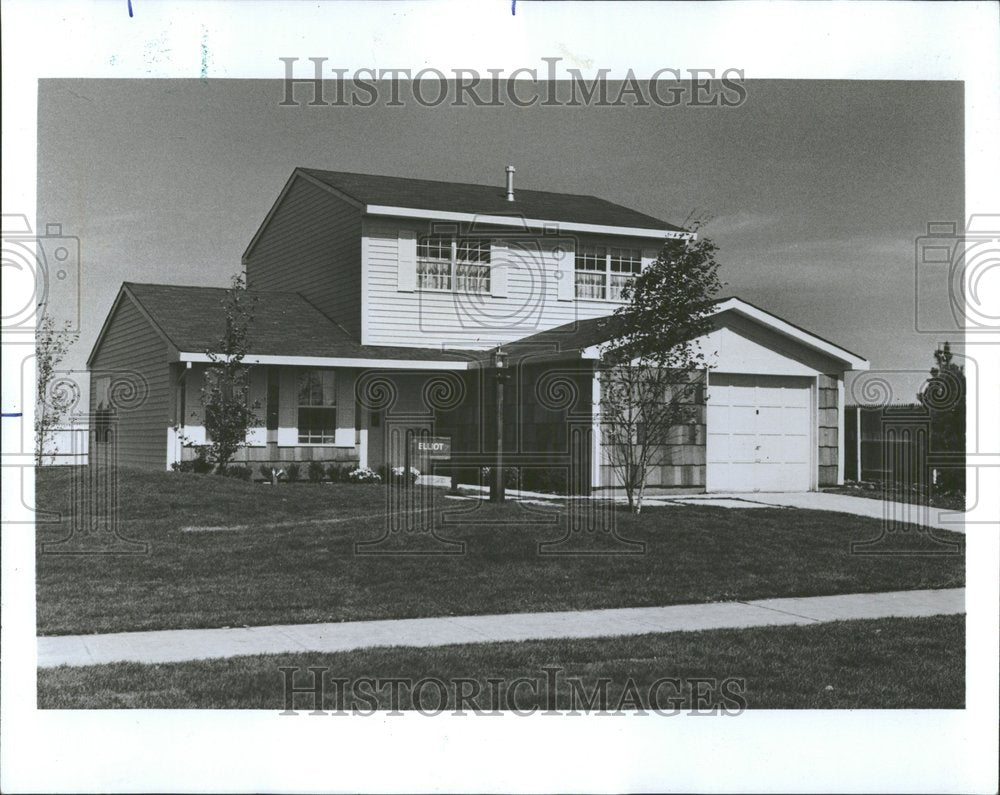 1976, Elliott Model Home Frankfort Square - RRV93719 - Historic Images