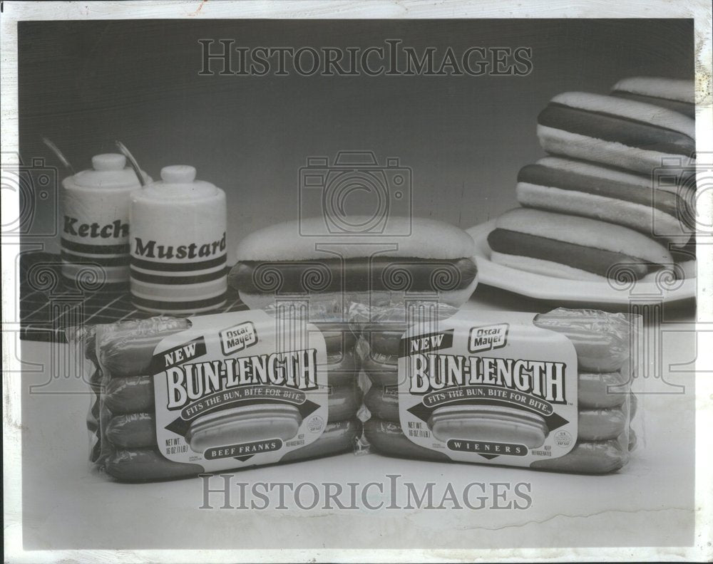 1987, Bun Length Oscar Mayer Match Inch - RRV93897 - Historic Images