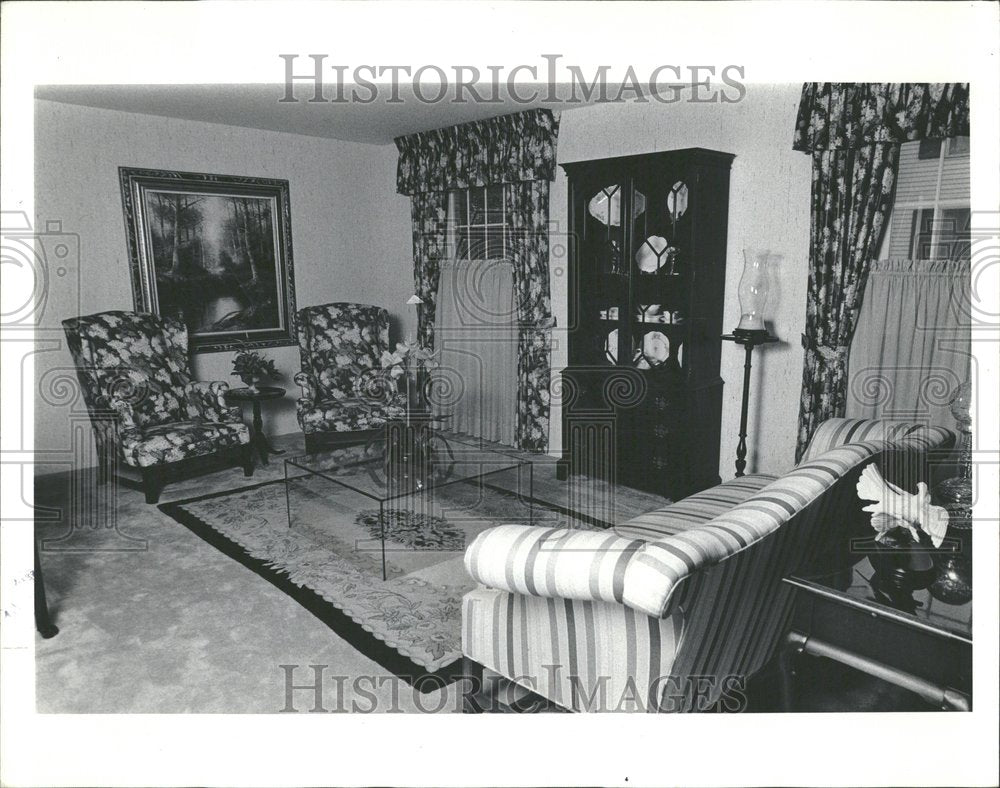 1983, Hilldale Hoffman Estates Condominium - RRV94147 - Historic Images