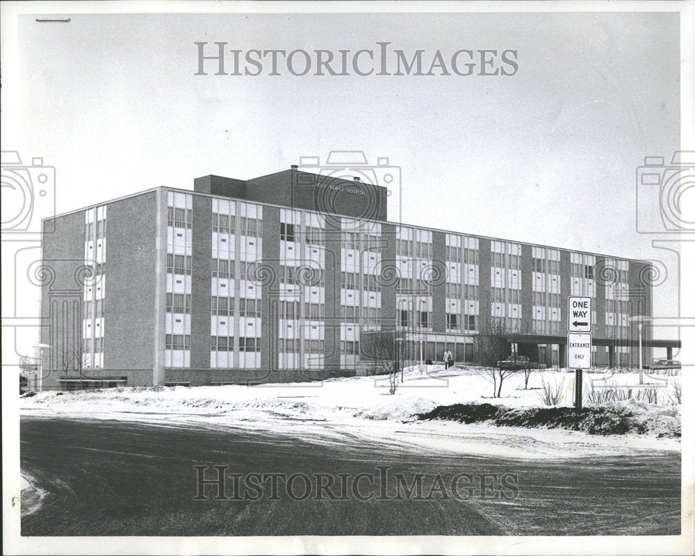 1962 New Suburban Hospitals-Historic Images