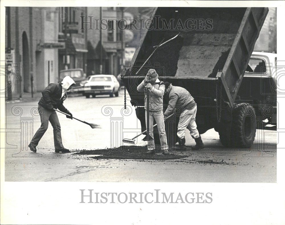 Potholes Streets Clark Halstead Chicago - Historic Images