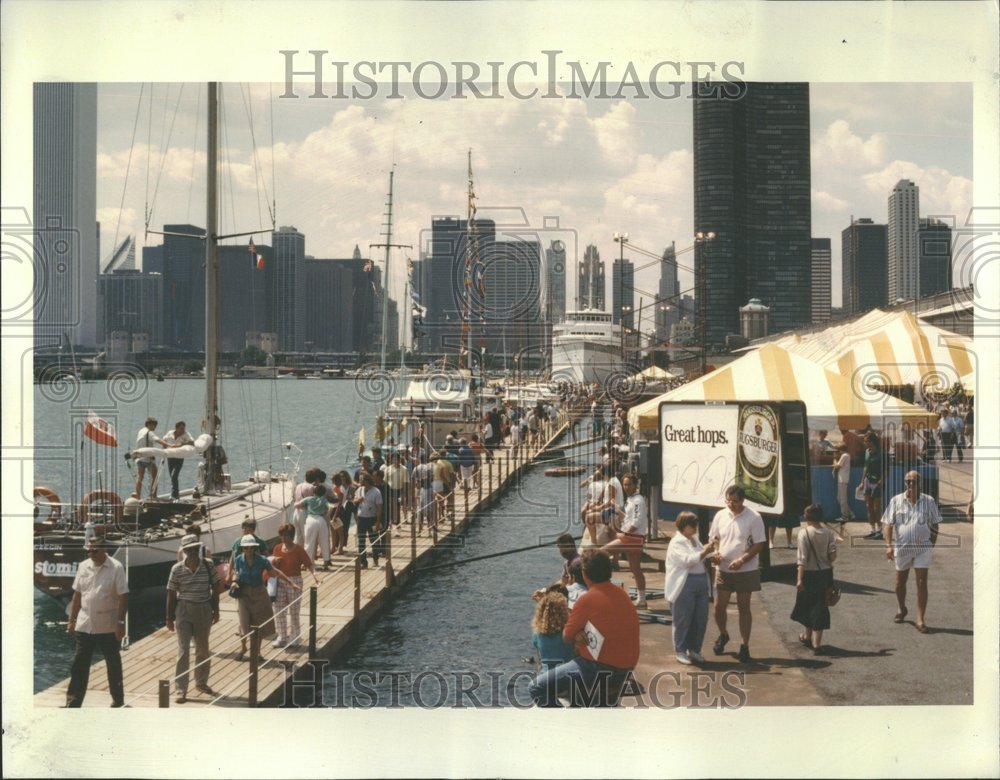 1989, Chicago International Boat Show Pier - RRV94947 - Historic Images