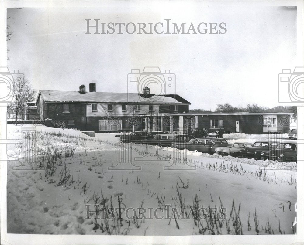 1958 Press Photo Hinsdale Community House - RRV95089 - Historic Images