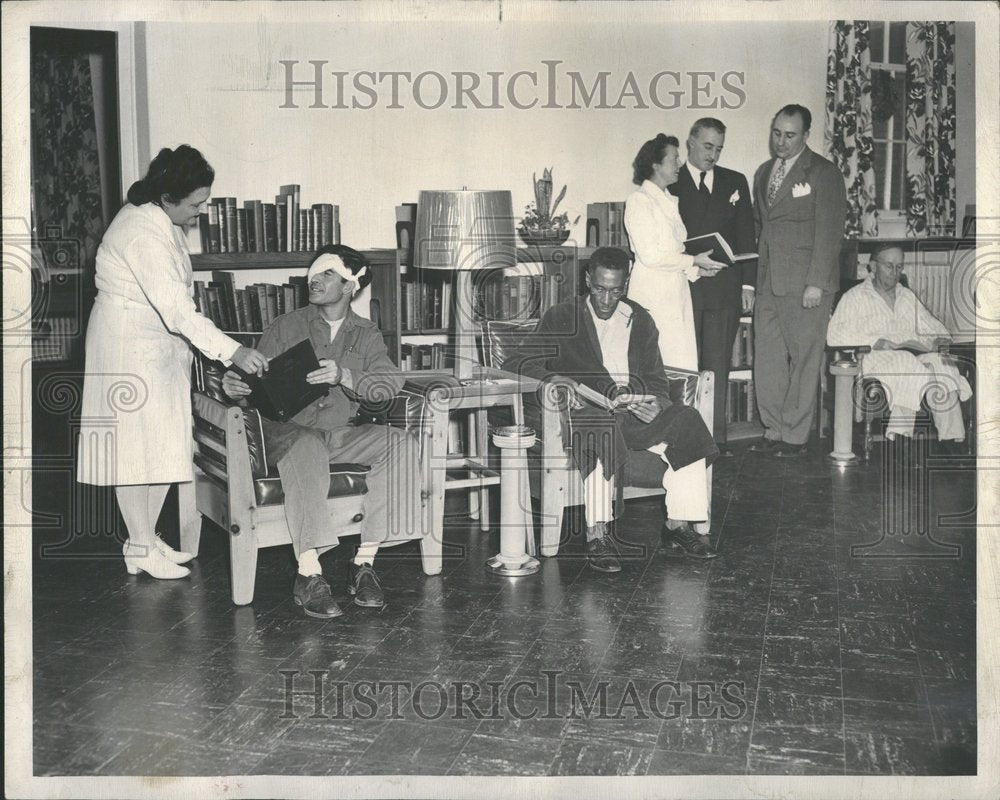 1947, New Rec Room , Hines Hospital - RRV95545 - Historic Images