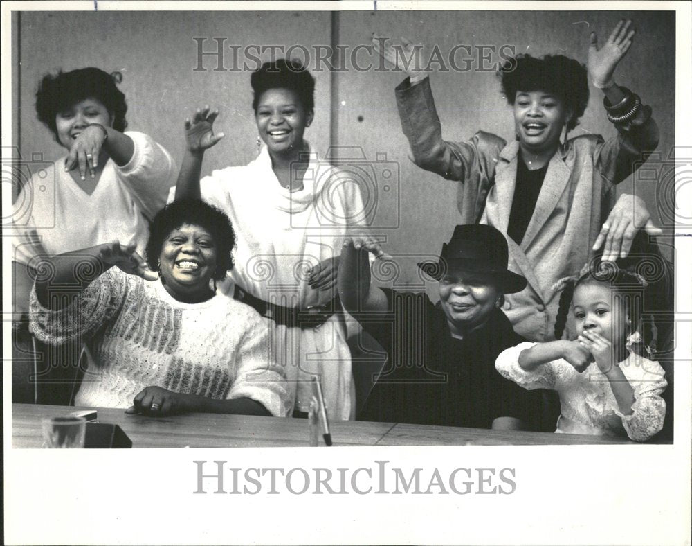 1986 Press Photo Craig Family Uses Teleconferencing - Historic Images