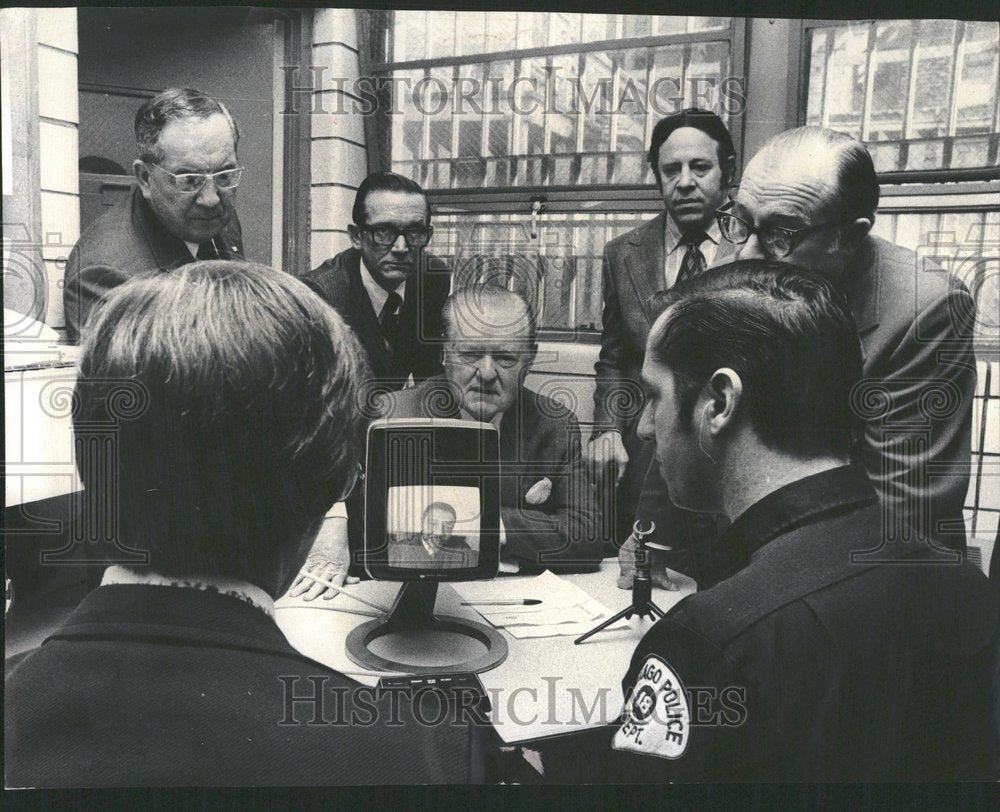 1972 Officials try out picture-phone hookup-Historic Images