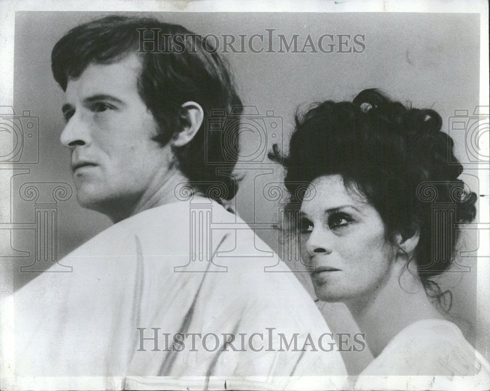 1971, Howard and Kestelman Costar - RRV95907 - Historic Images