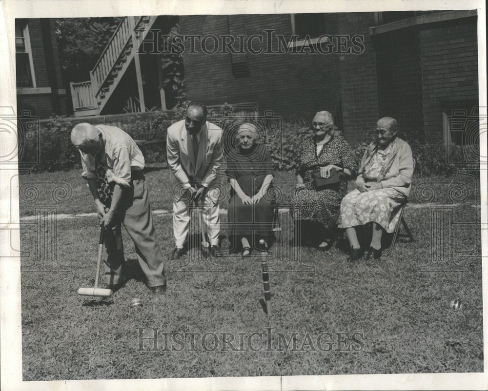 1952, Michael Zlatnik Bessie Davis Croquet - RRV96749 - Historic Images