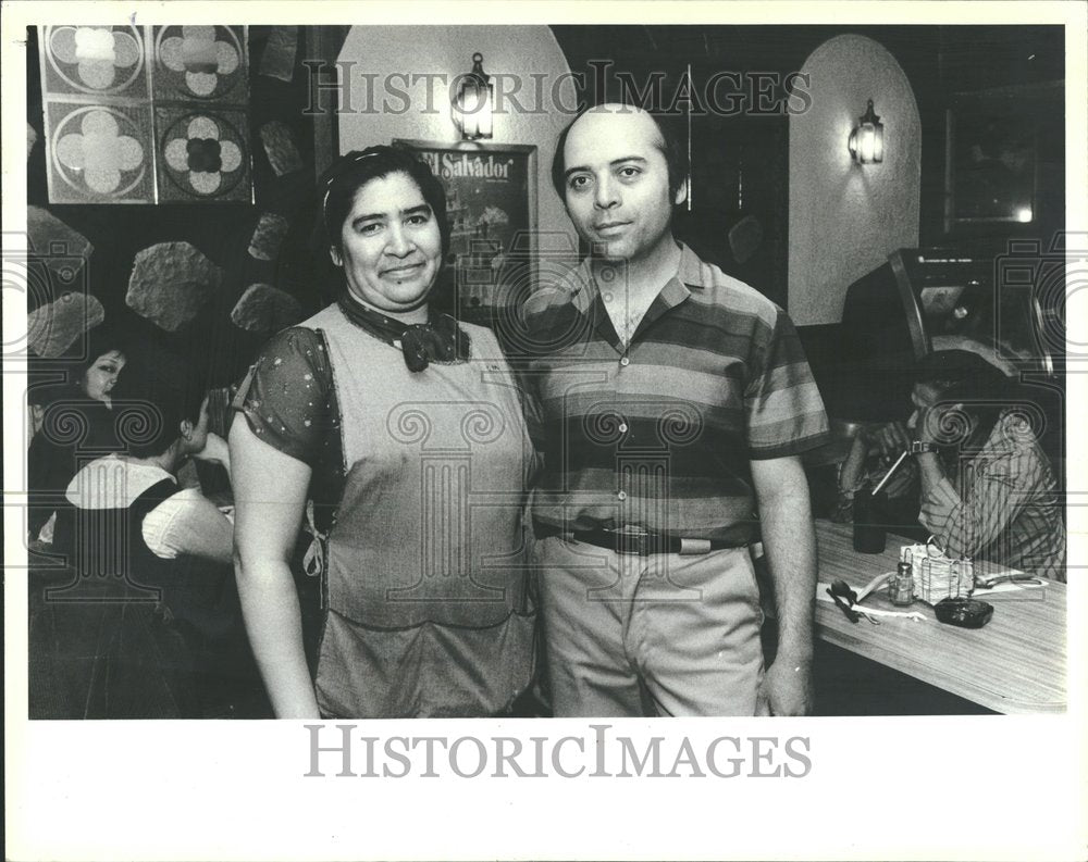 1984 Press Photo Taz Family Izalco Salvadorean Lawrence - Historic Images