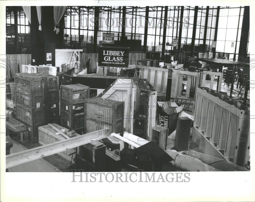 1984 Press Photo Housewares Exposition McCormick Place - RRV97491 - Historic Images