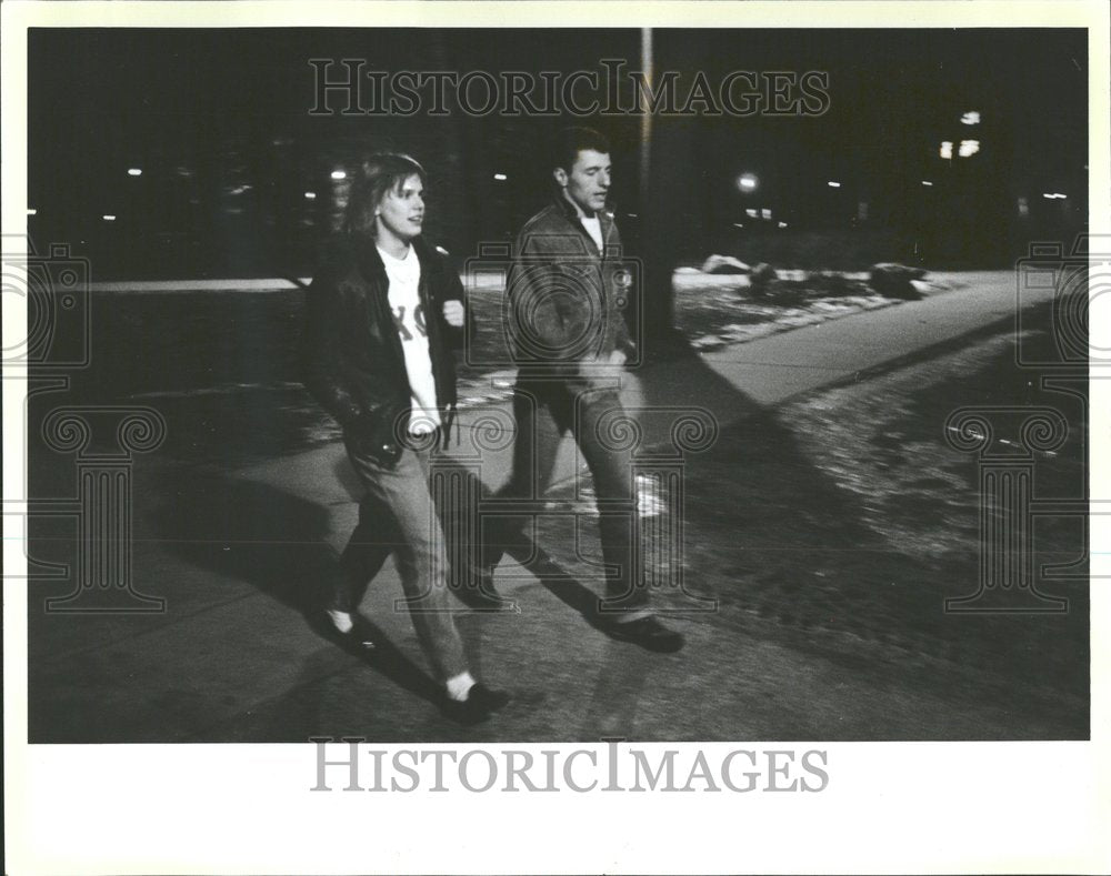 1988 Press Photo Chris Solee Call Escort Magnan LogBook - RRV97719 - Historic Images