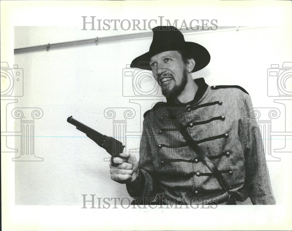 1985, Gene Salecker Virginia Cavalry uniform - RRV97731 - Historic Images