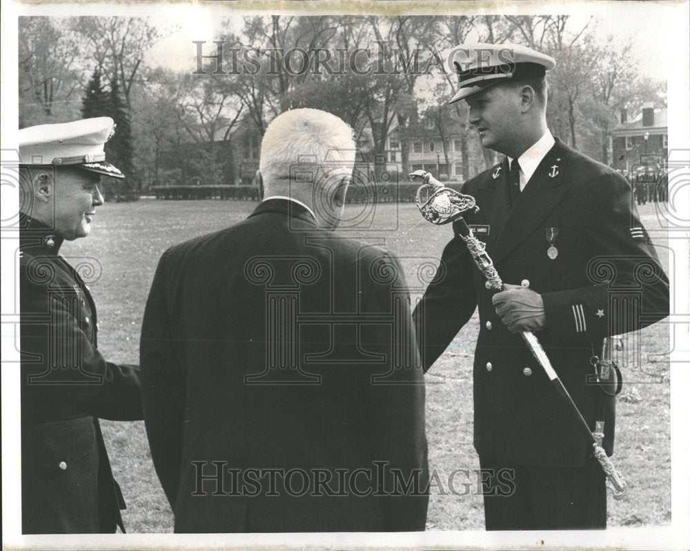 1967 Press Photo William Harris Wins Naval Prize - RRV97737 - Historic Images