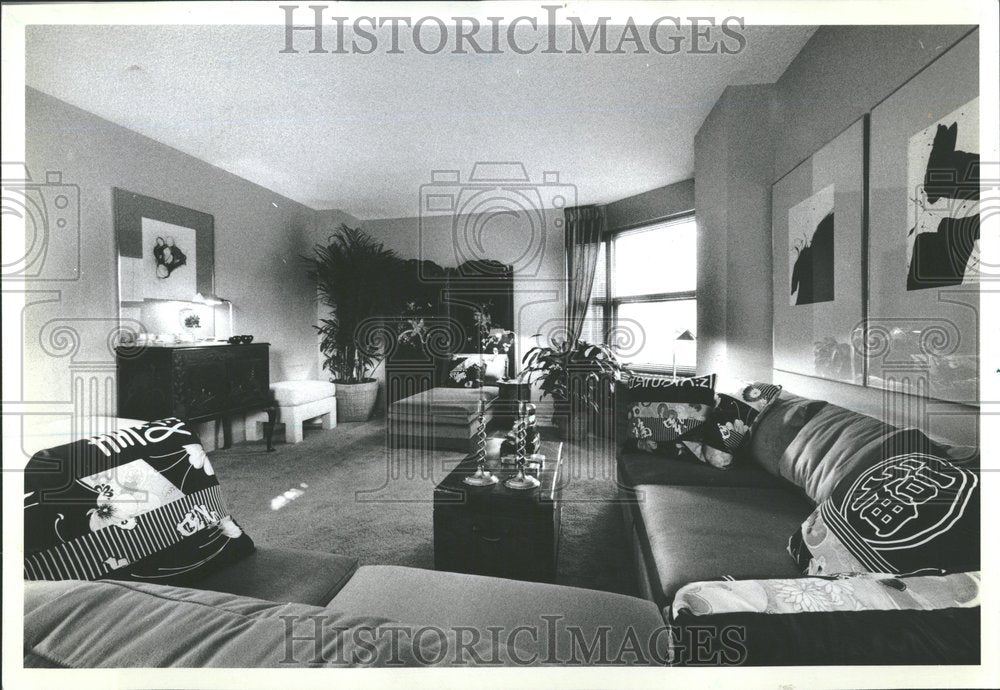 1982 Housing Chestnut Apartments - Historic Images