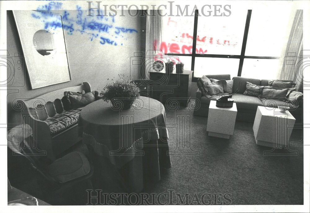 1978 Living dining area Pictures Studio - Historic Images