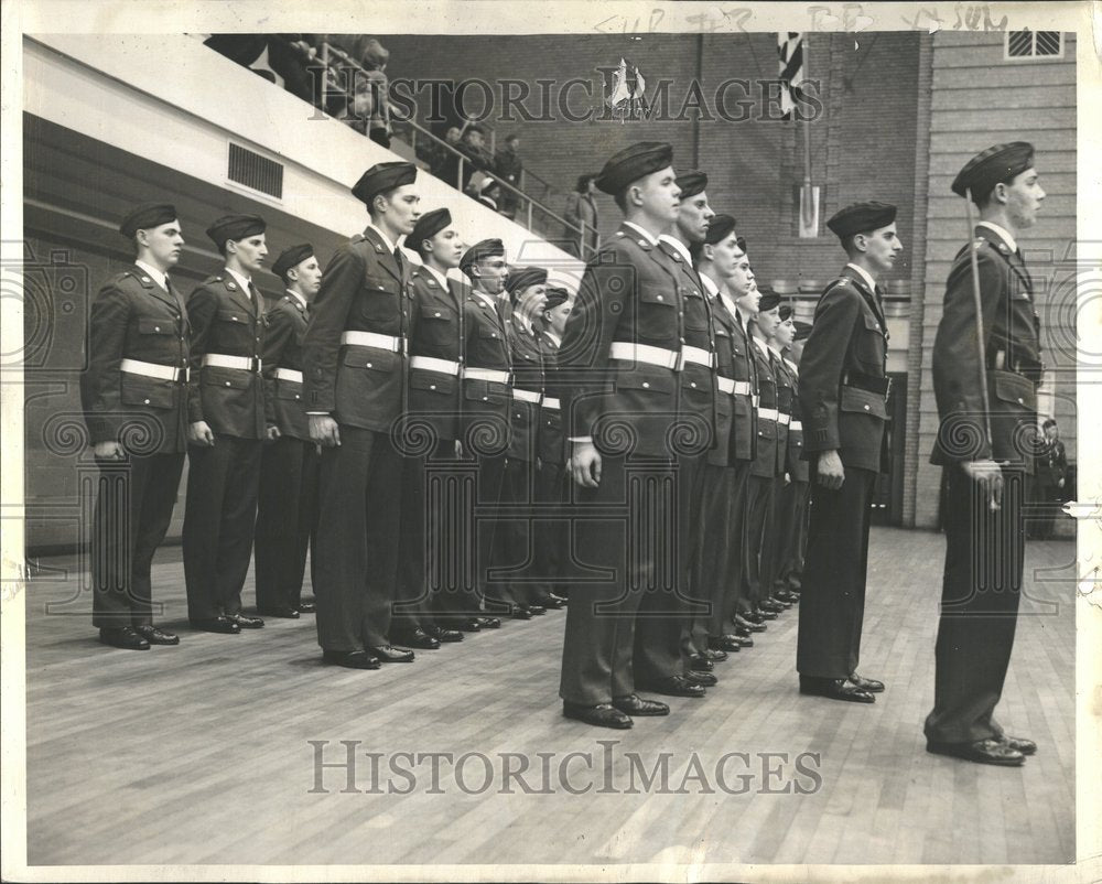 1943, ROTC Meet Winners Headed By Mayeski - RRV97963 - Historic Images