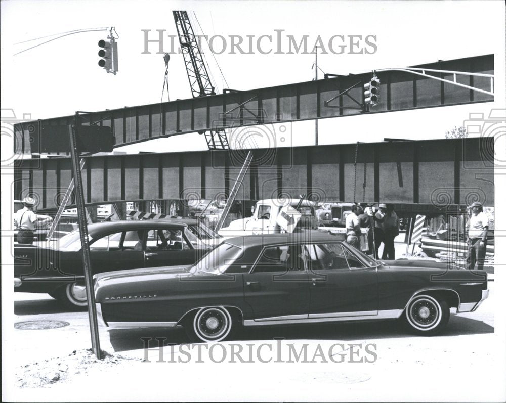 1974 Traffic Eight mile John Lodge Building-Historic Images
