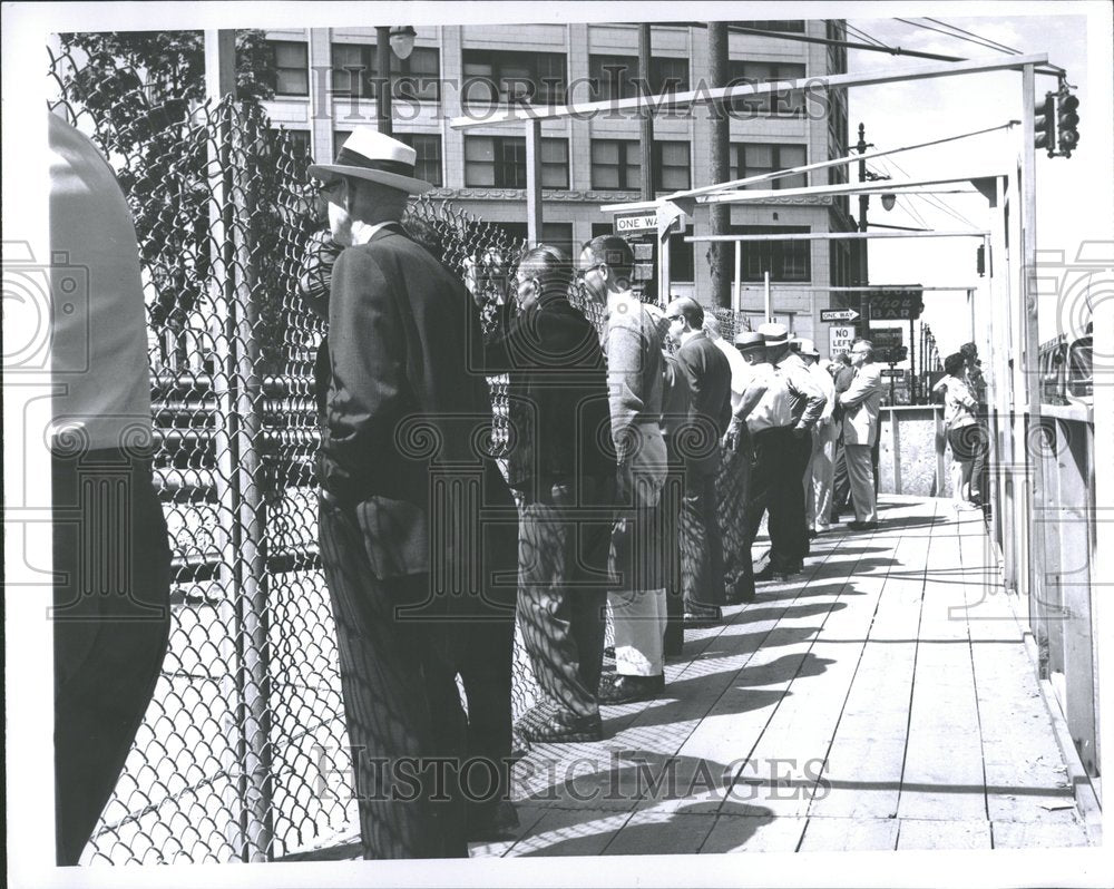 1964, Sidewalk Howard Johnson Motel Michigan - RRV98351 - Historic Images