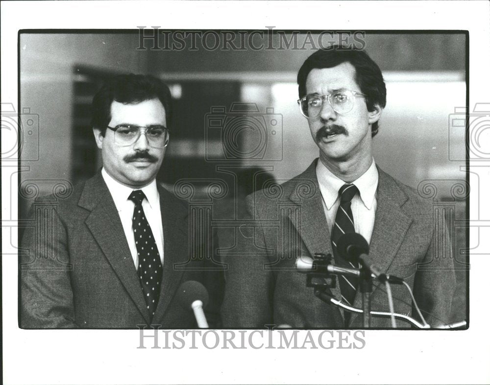 1987, Sheriff Robert Ficano Wayne Richard - RRV98615 - Historic Images