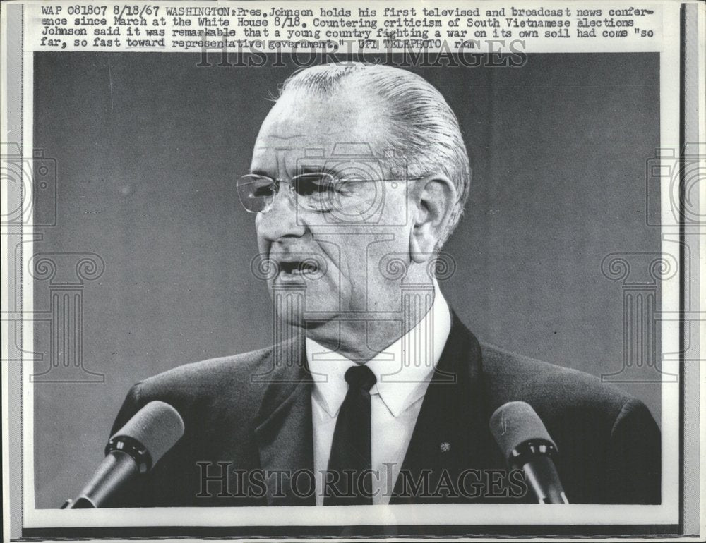 1967 Press Photo President Johnson White House March - Historic Images