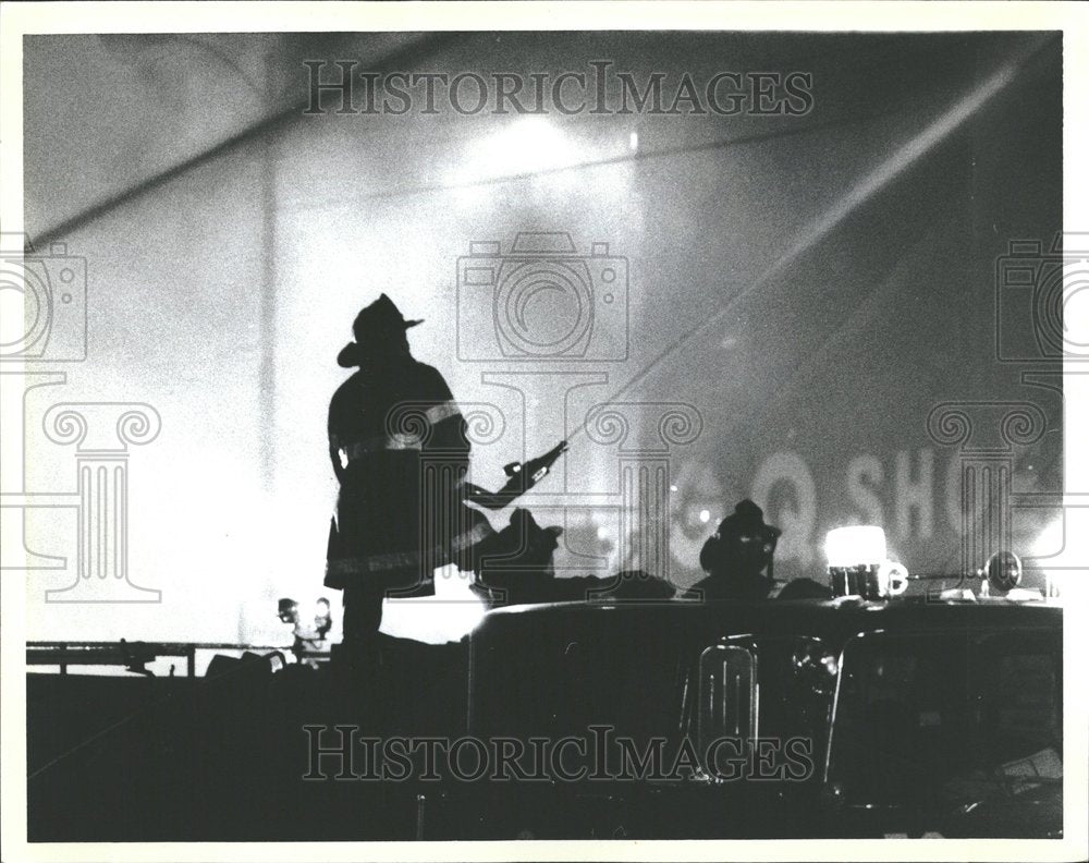 1987 Press Photo Southeast Commercial John Power Fire - Historic Images