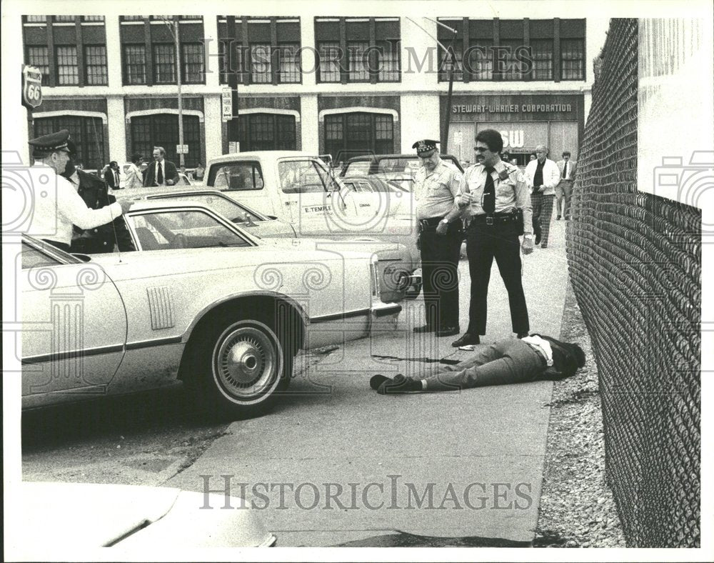 1979 Two People Police Man Wife Shooter-Historic Images