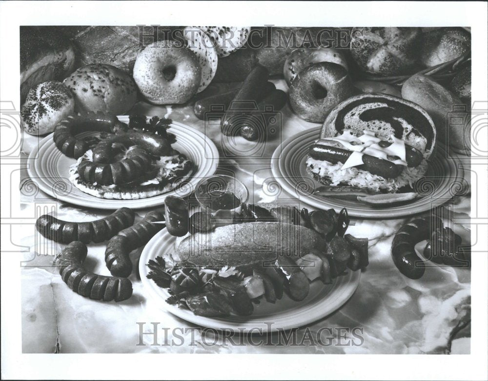 Press Photo Picture shows Sandwiches dish - RRV99221 - Historic Images