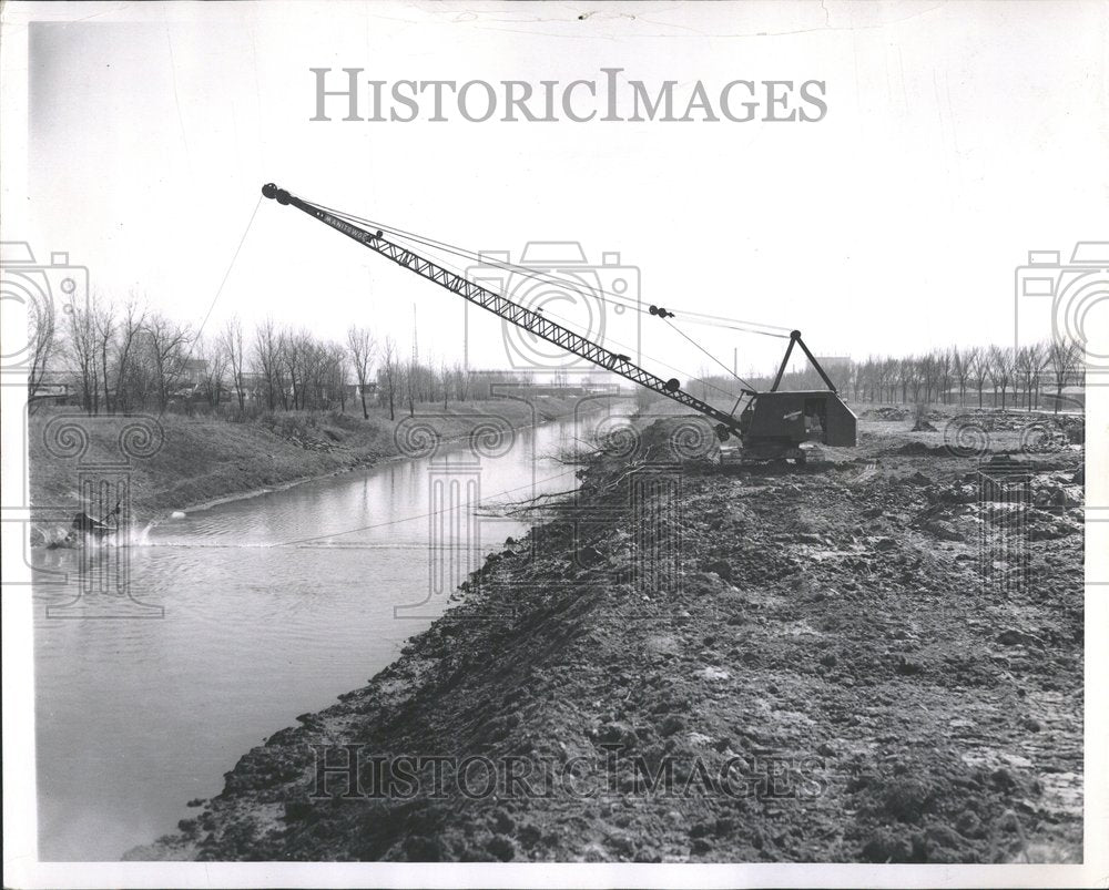 1958, North shore Sanitary District Channel. - RRV99347 - Historic Images