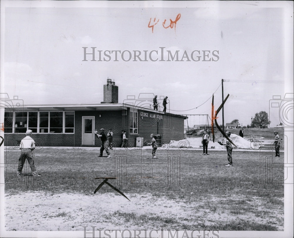 1963 Press Photo George Allen School Milan Michigan - RRW00171 - Historic Images