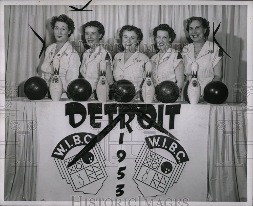 1953 Press Photo Marie Shamlockj Doris Knechtges Ethel - RRW00225 - Historic Images