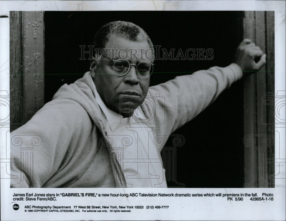 1990 Press Photo American Actor James Earl Jones - RRW00467 - Historic Images