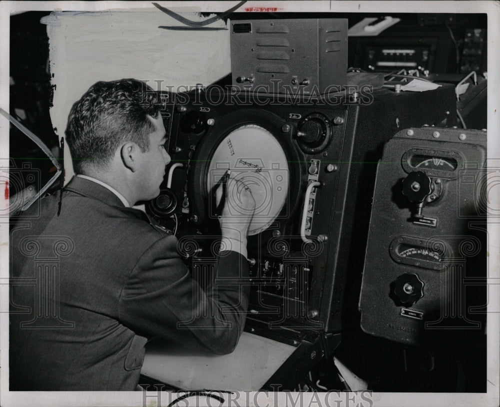 1953 661st Aircraft Control Warning Chicago-Historic Images