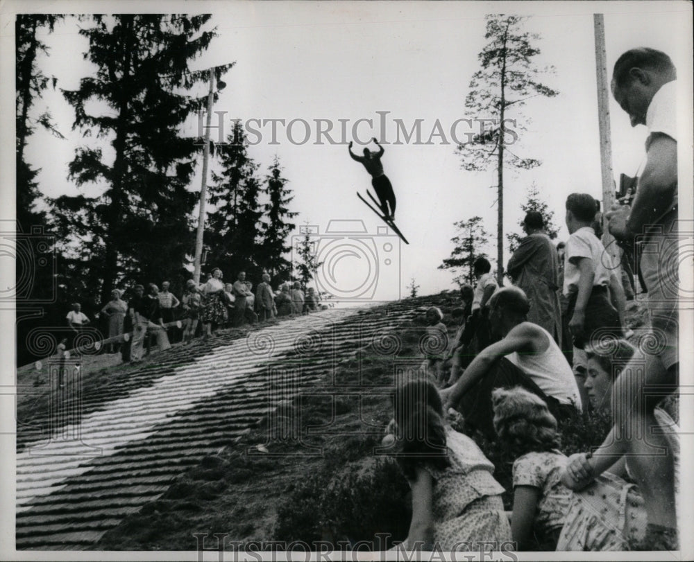 1957 Press Photo Summer Days Plastic Mats Skiing - RRW01055 - Historic Images