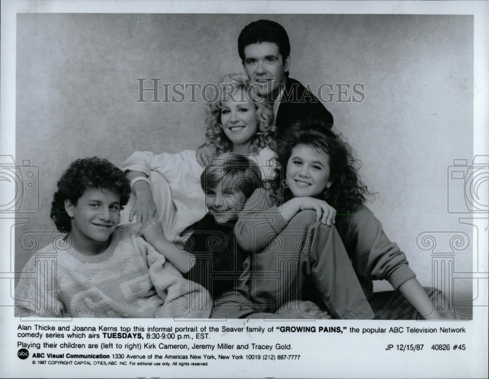 1988 Press Photo Growing Pains, ABC-TV: Seaver Family - RRW01145 - Historic Images
