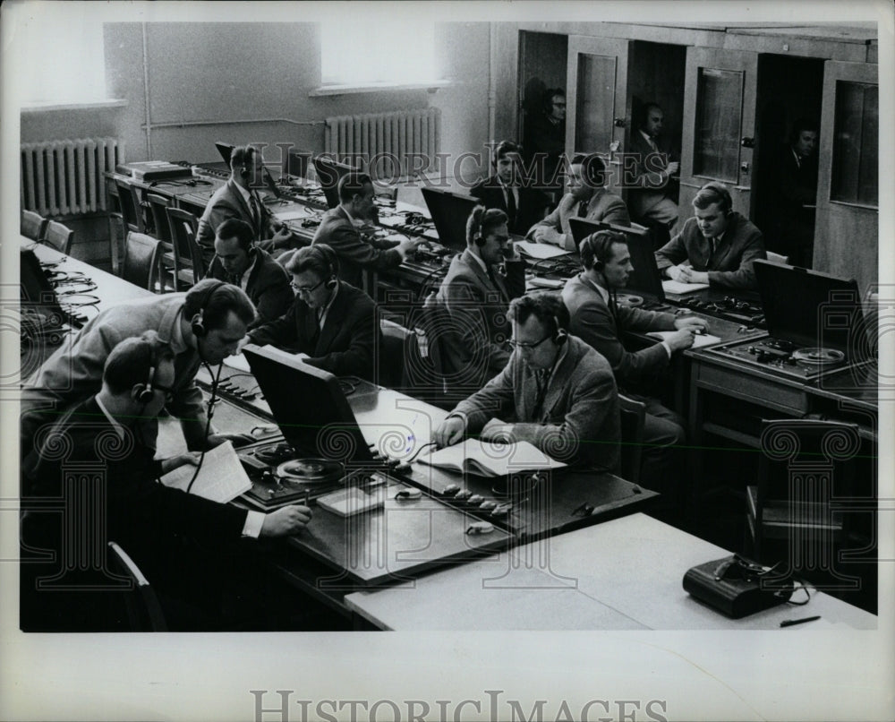 1962 Press Photo U N Language Training Center Moscow - RRW01187 - Historic Images